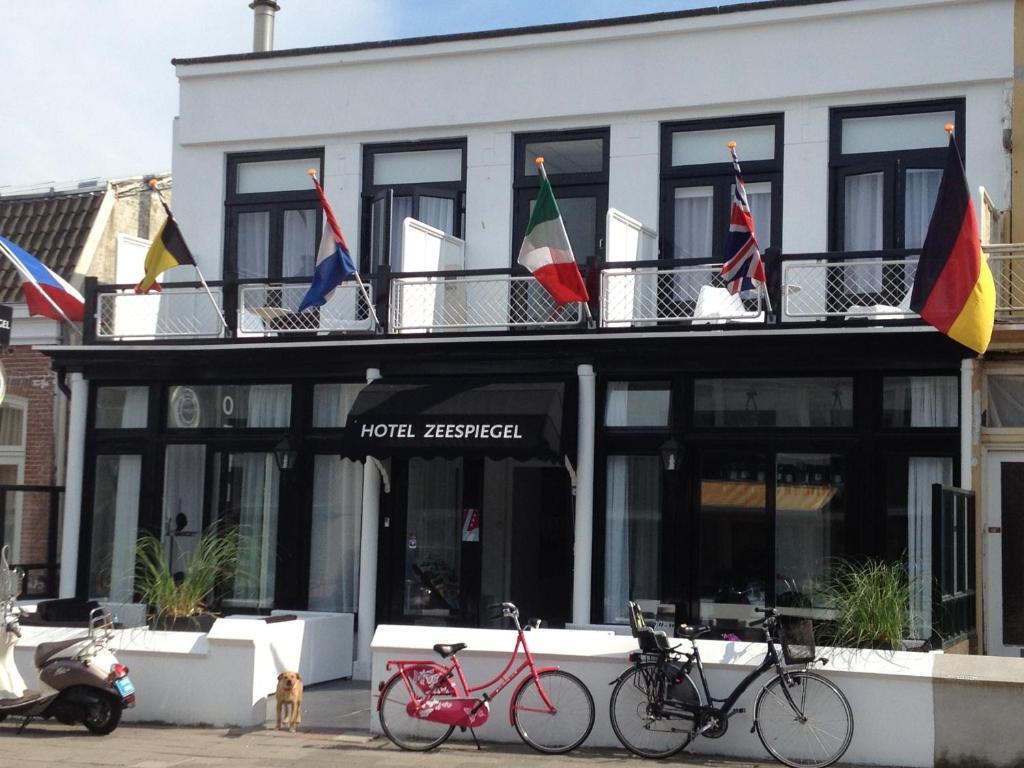 Hotel Zeespiegel Zandvoort Exteriör bild